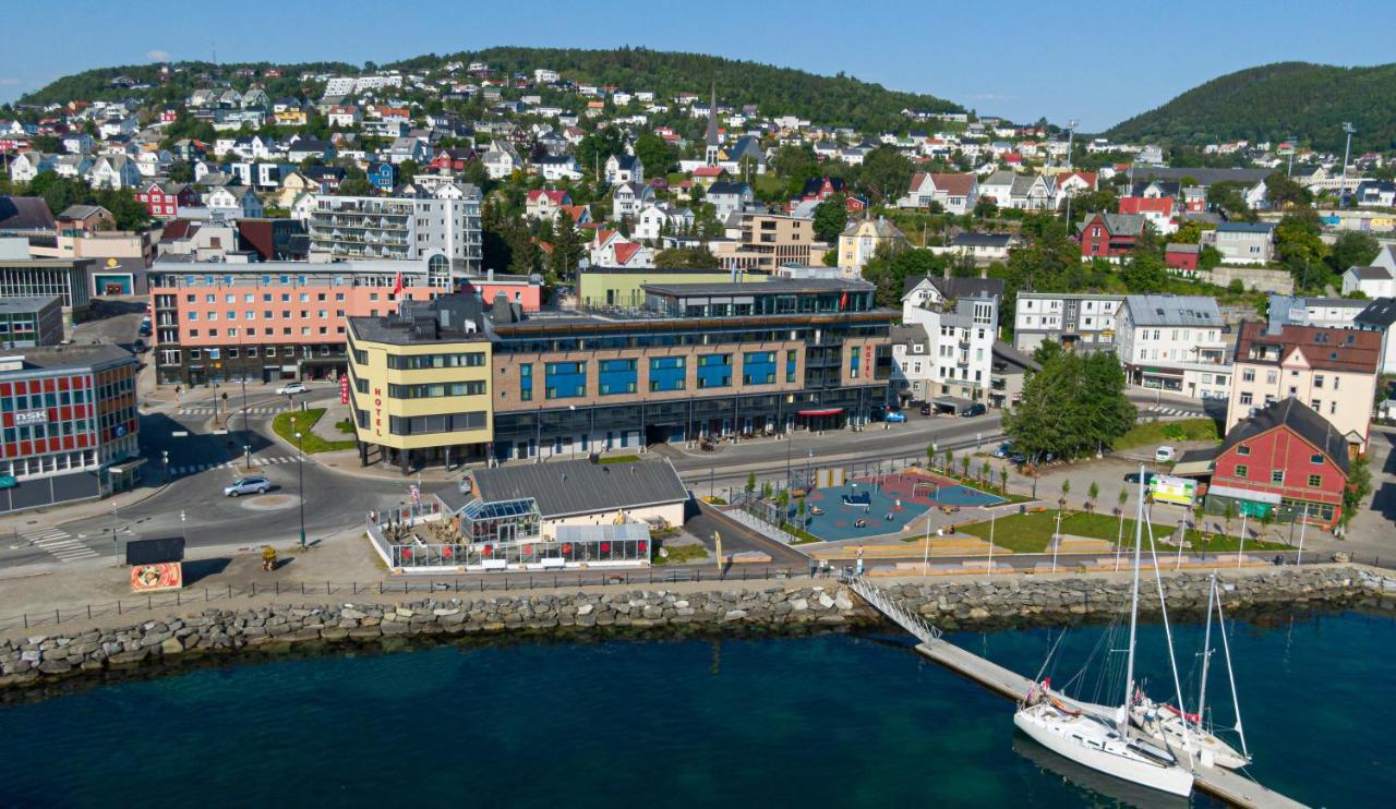 Thon Hotel Harstad Exteriér fotografie